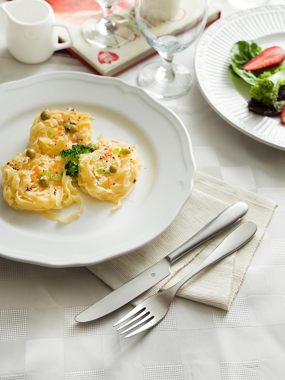 Fidenza 40-Piece Matte