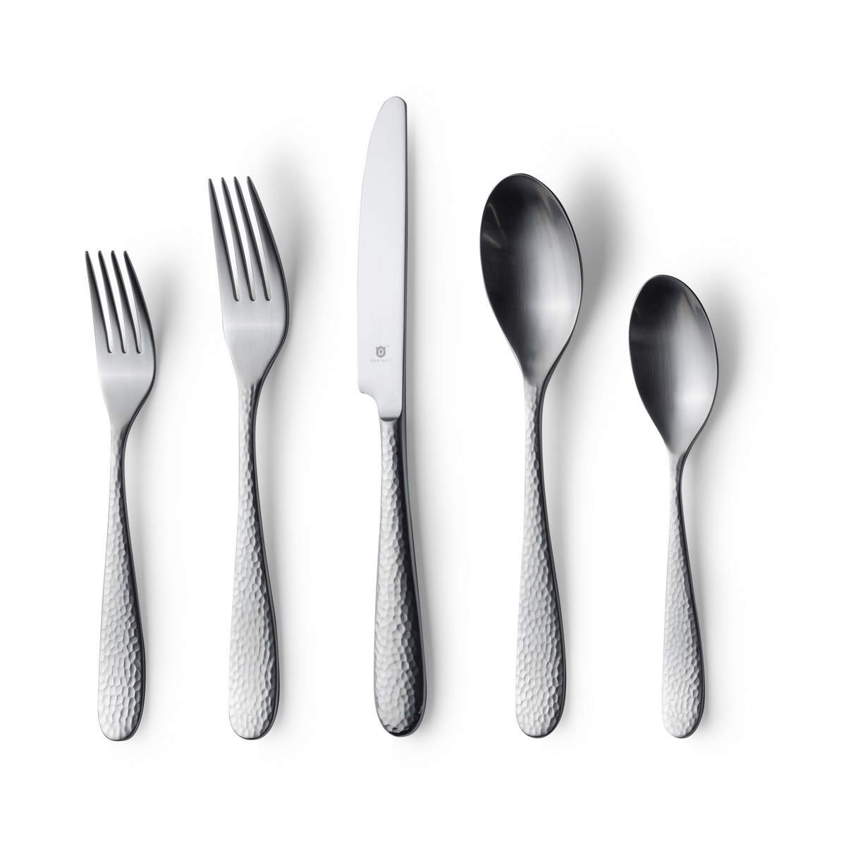 Fidenza Hammered 40-Piece Matte